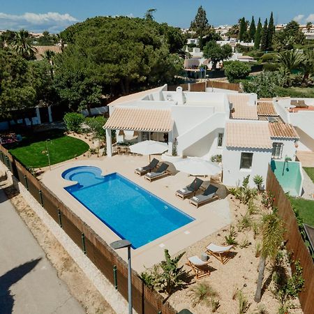 The Carobs Villas Карвоейру Экстерьер фото
